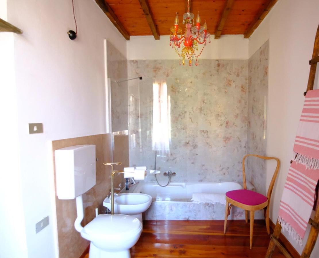 La Casa Dei Ciclisti Apartment Ponti sul Mincio Exterior foto